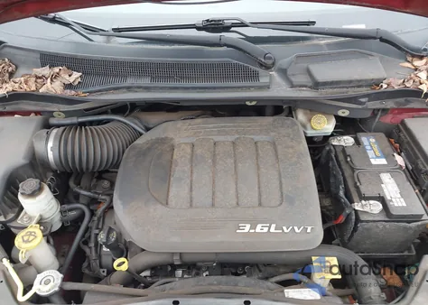 2012 Chrysler Town & Country Touring из США, поврежденный, VIN 2C4RC1BG3CR401065